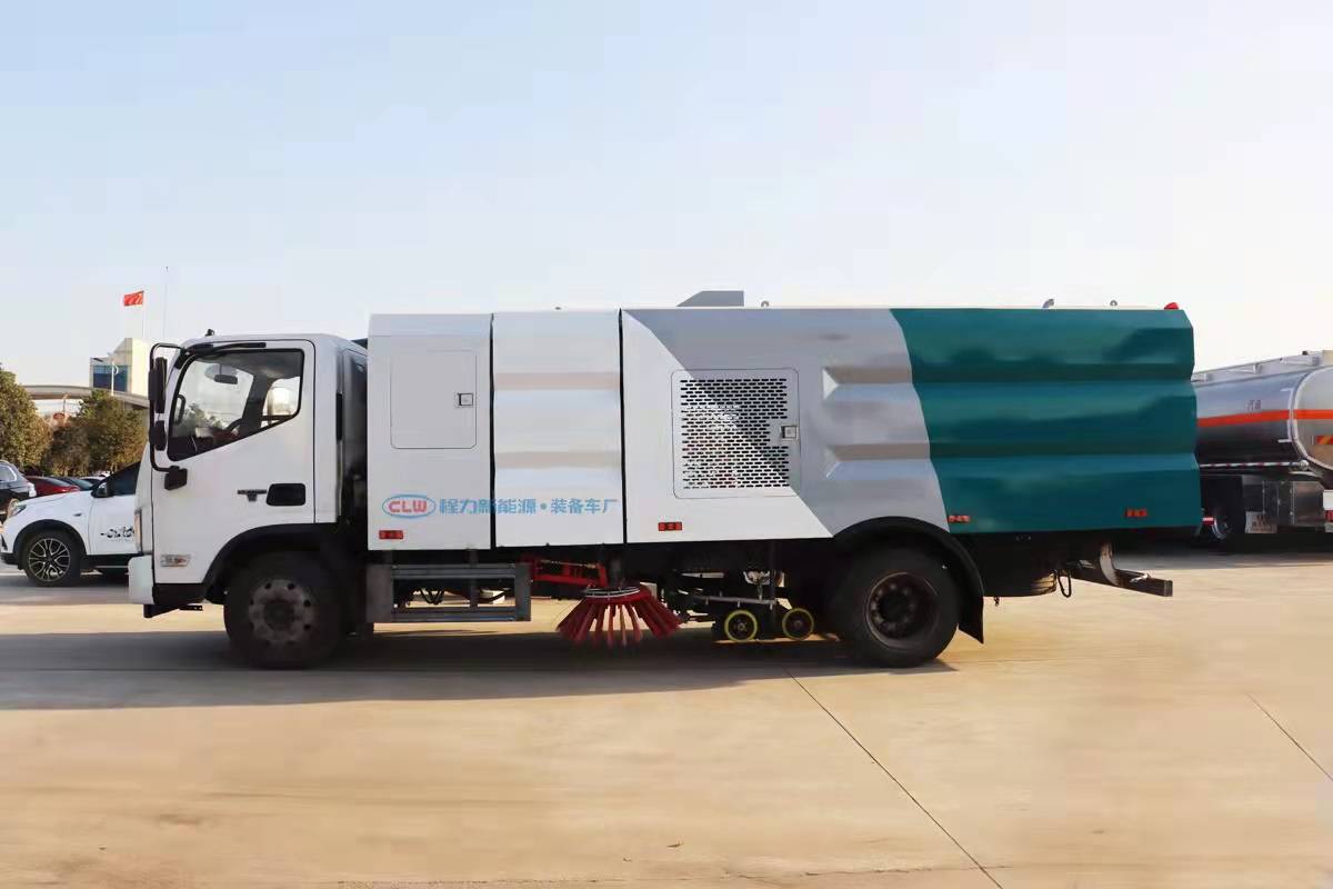 福田歐馬可純電動(dòng)洗掃車(chē)